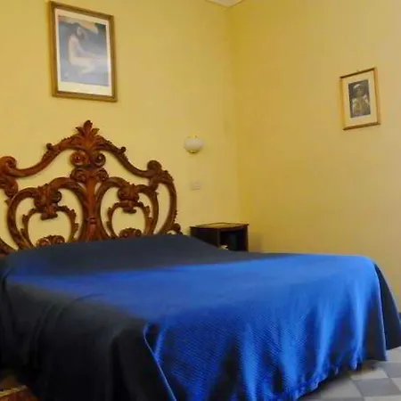 Bellevue House Guest house 3*