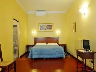 Bellevue House Pensión 4*
