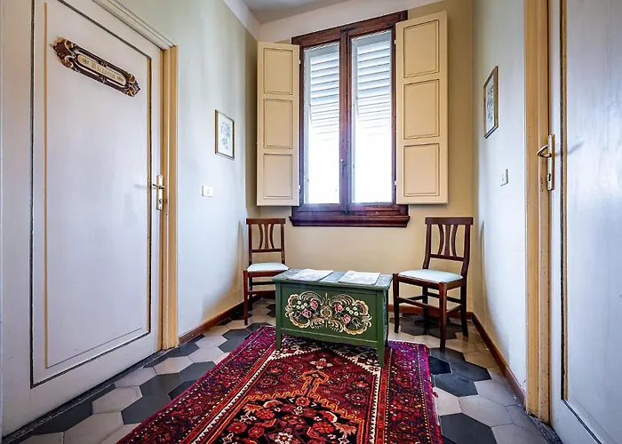 Bellevue House Guest house