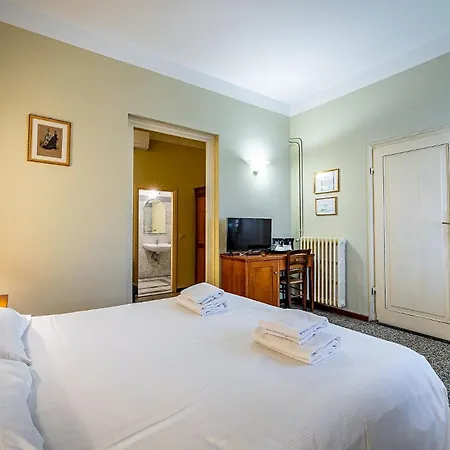 Guest house Bellevue House Florence