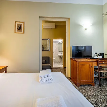 Bellevue House Guest house 4*